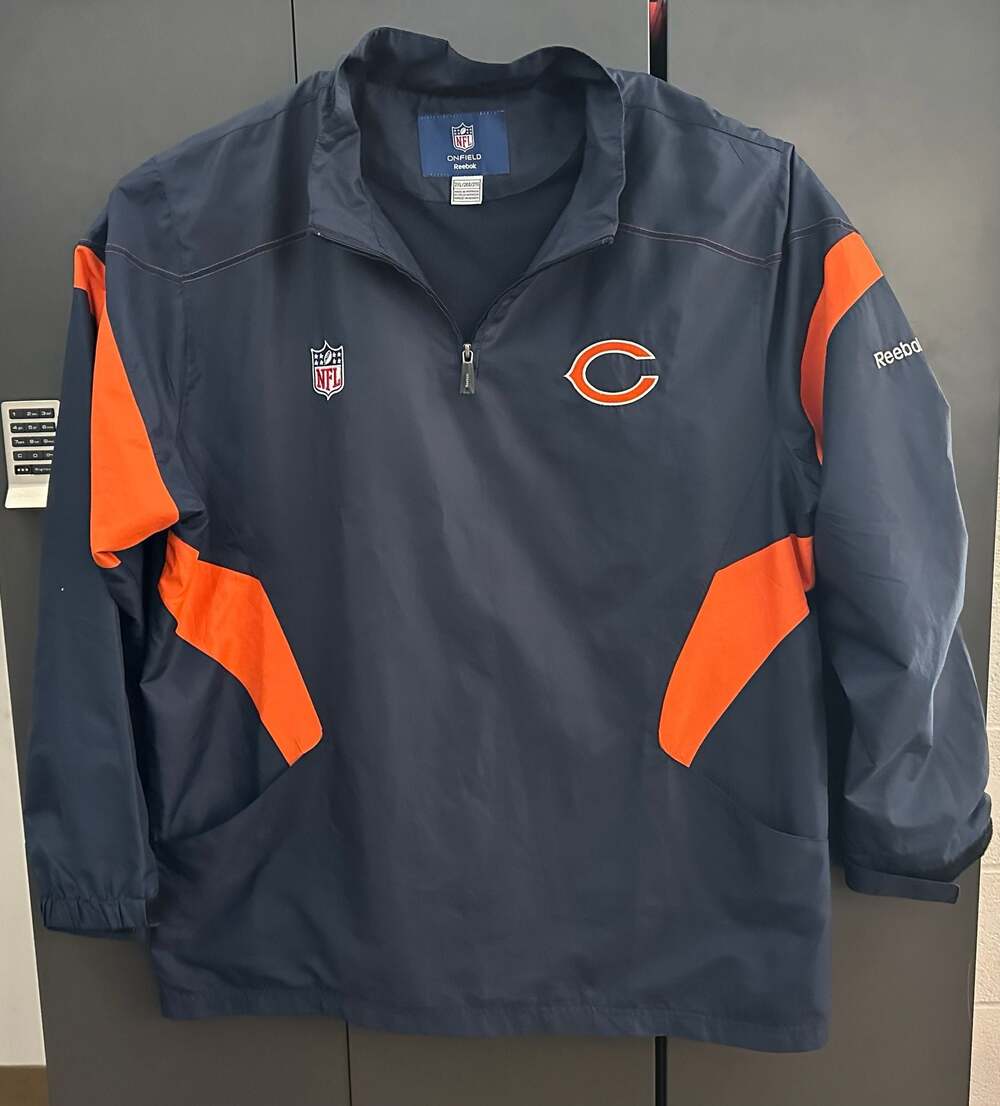 Chicago Bears Reebok On-Field 1/4 Zip Pullover Jacket, Size 2XL